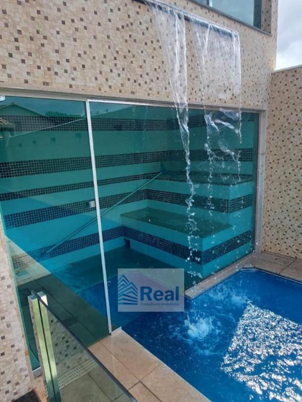 Casa, Trevo, 4 Quartos, 3 Vagas, 2 Suítes