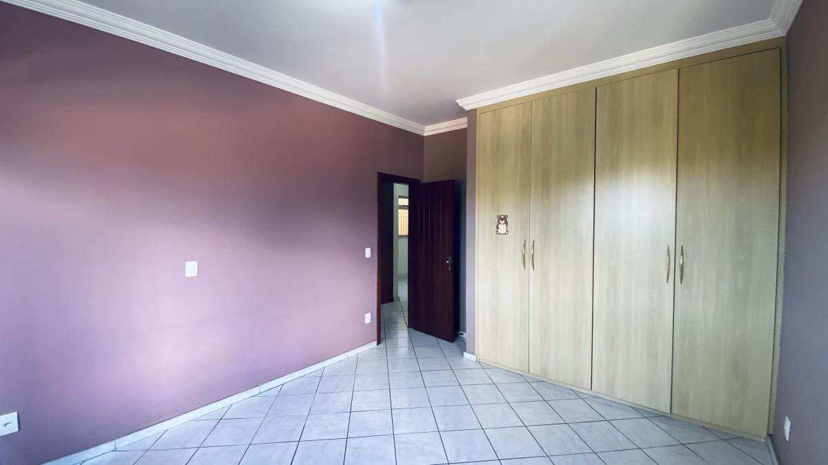 Casa, Ouro Preto, 3 Quartos, 5 Vagas, 1 Suíte