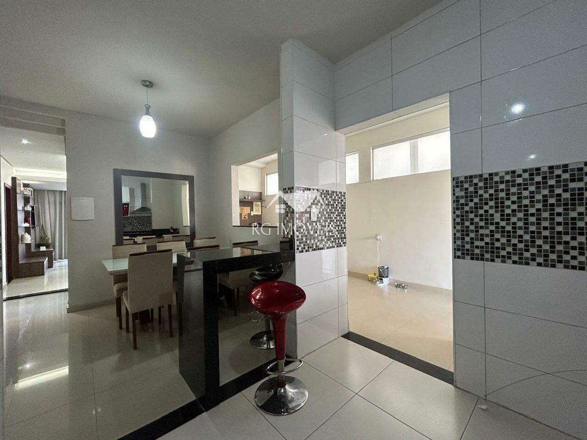 Casa, Eldorado, 3 Quartos, 3 Vagas, 1 Suíte