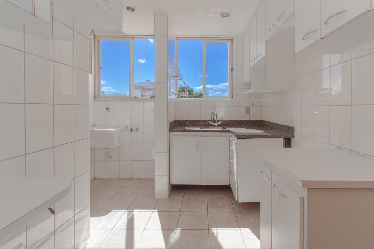 Apartamento, Floresta, 3 Quartos, 2 Vagas, 1 Suíte