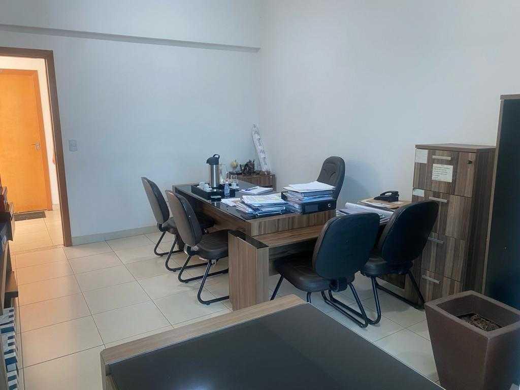 Andar, União, 0 Quarto, 1 Vaga