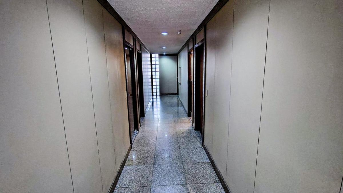 Sala, Santa Efigênia, 0 Quarto, 2 Vagas
