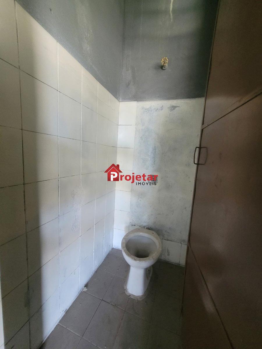 Galpão, Nova Floresta, 0 Quarto, 20 Vagas