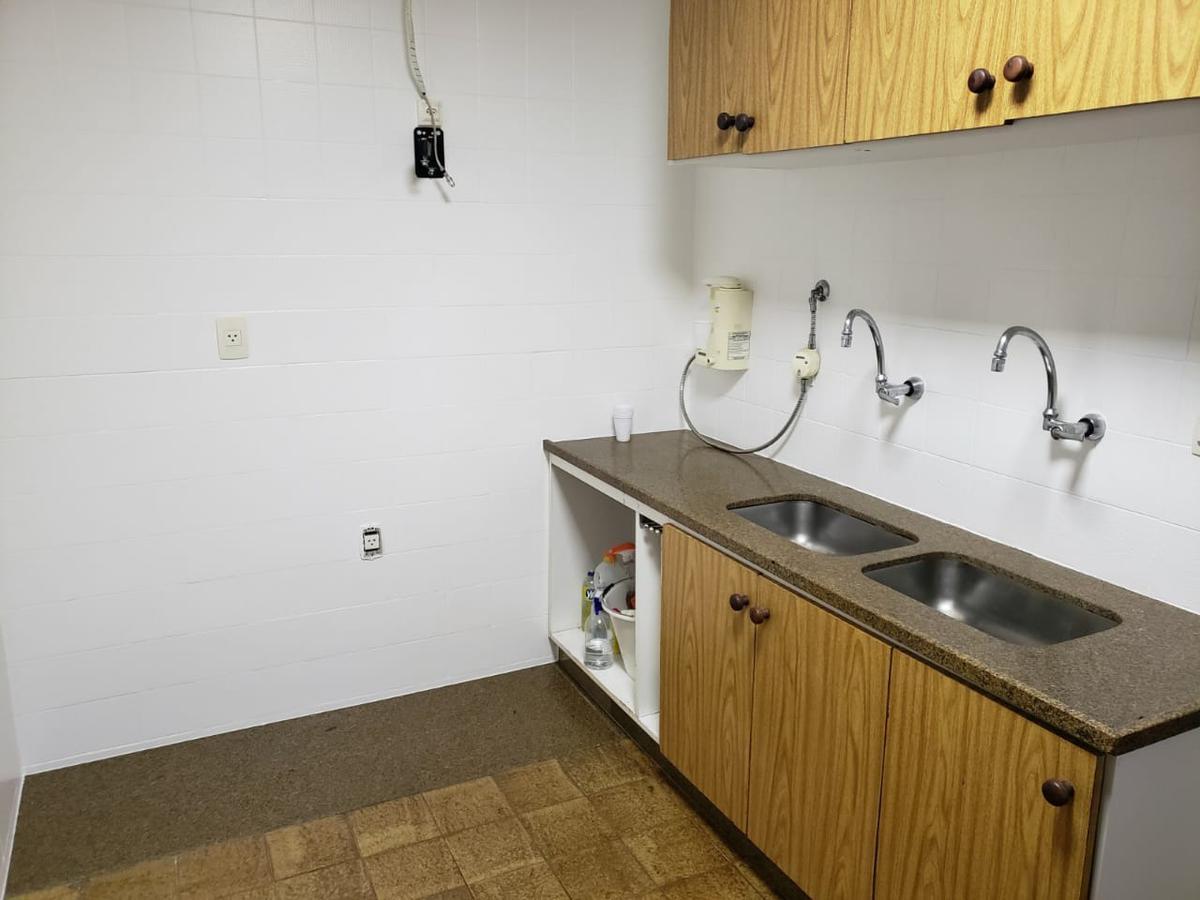 Apartamento, Funcionários, 4 Quartos, 2 Vagas, 1 Suíte