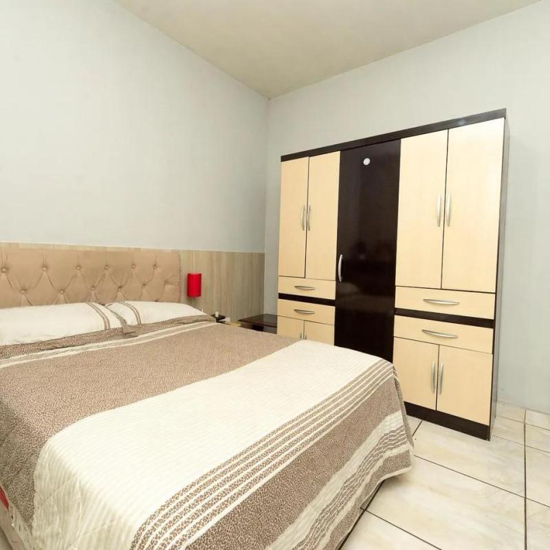 Casa, Tirol (barreiro), 7 Quartos, 6 Vagas, 1 Suíte