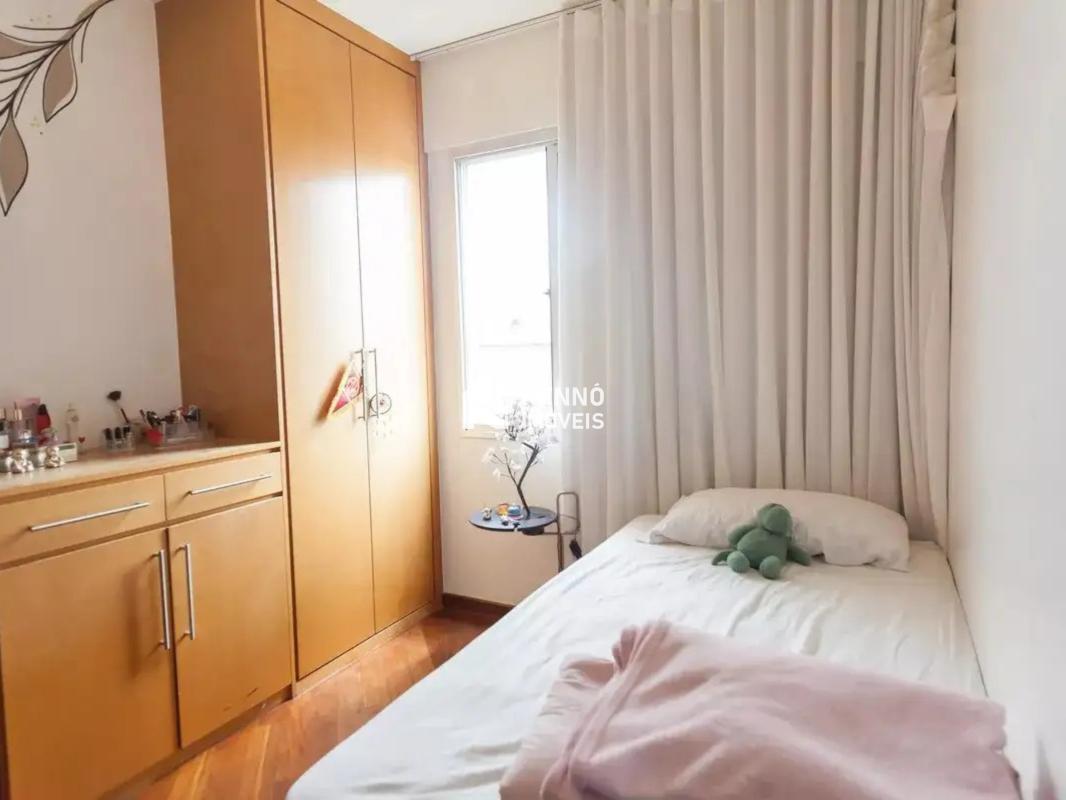 Cobertura, Estoril, 2 Quartos, 2 Vagas, 1 Suíte