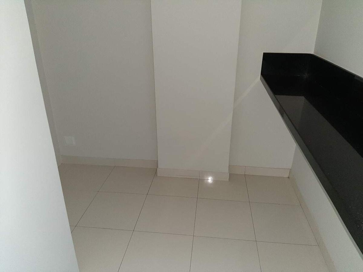 Sala, Pau Pombo, 0 Quarto, 0 Vaga