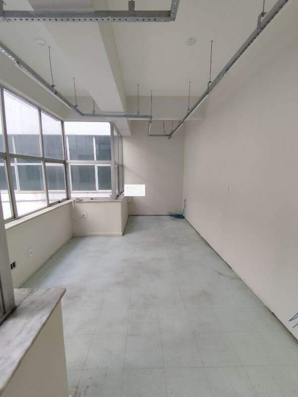 Andar, Centro, 0 Quarto, 0 Vaga