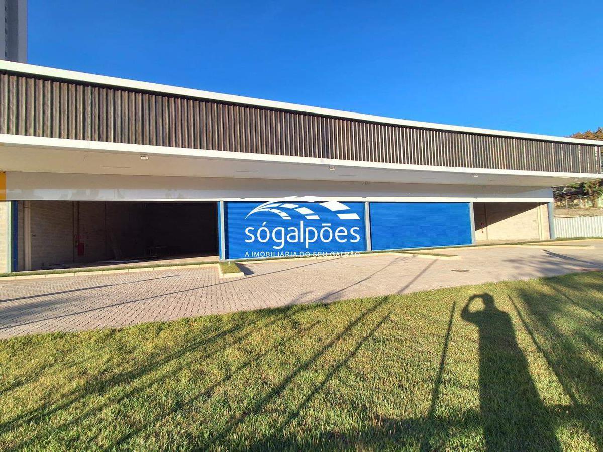 Galpão, Floramar, 8 Vagas