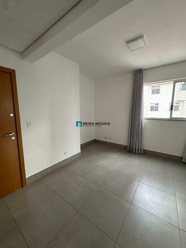 Apartamento, Cruzeiro, 2 Quartos, 2 Vagas, 1 Suíte