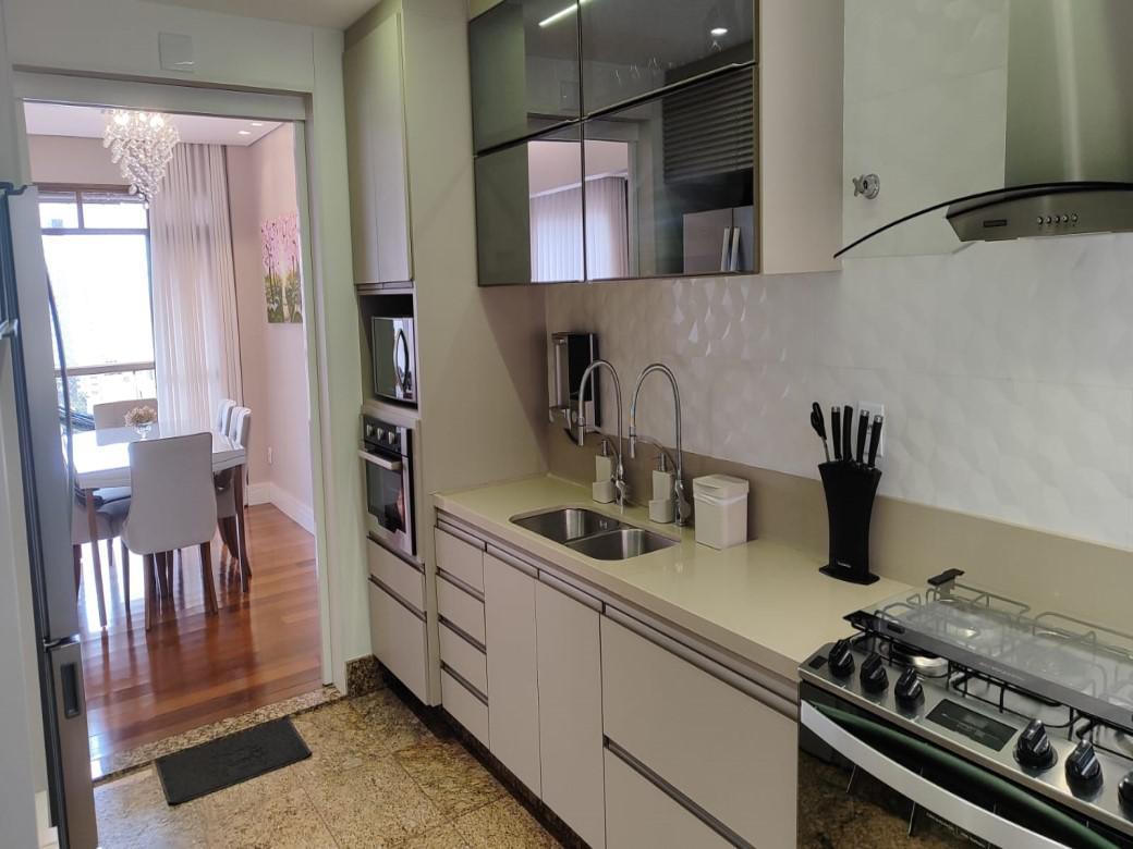 Apartamento, Funcionários, 3 Quartos, 2 Vagas, 1 Suíte