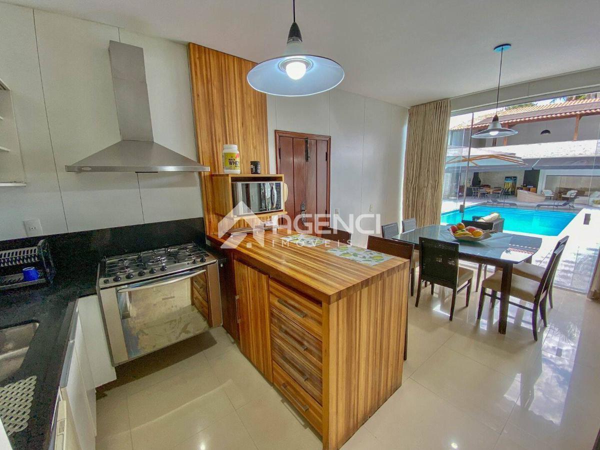 Casa, Bandeirantes (pampulha), 5 Quartos, 0 Vaga, 5 Suítes