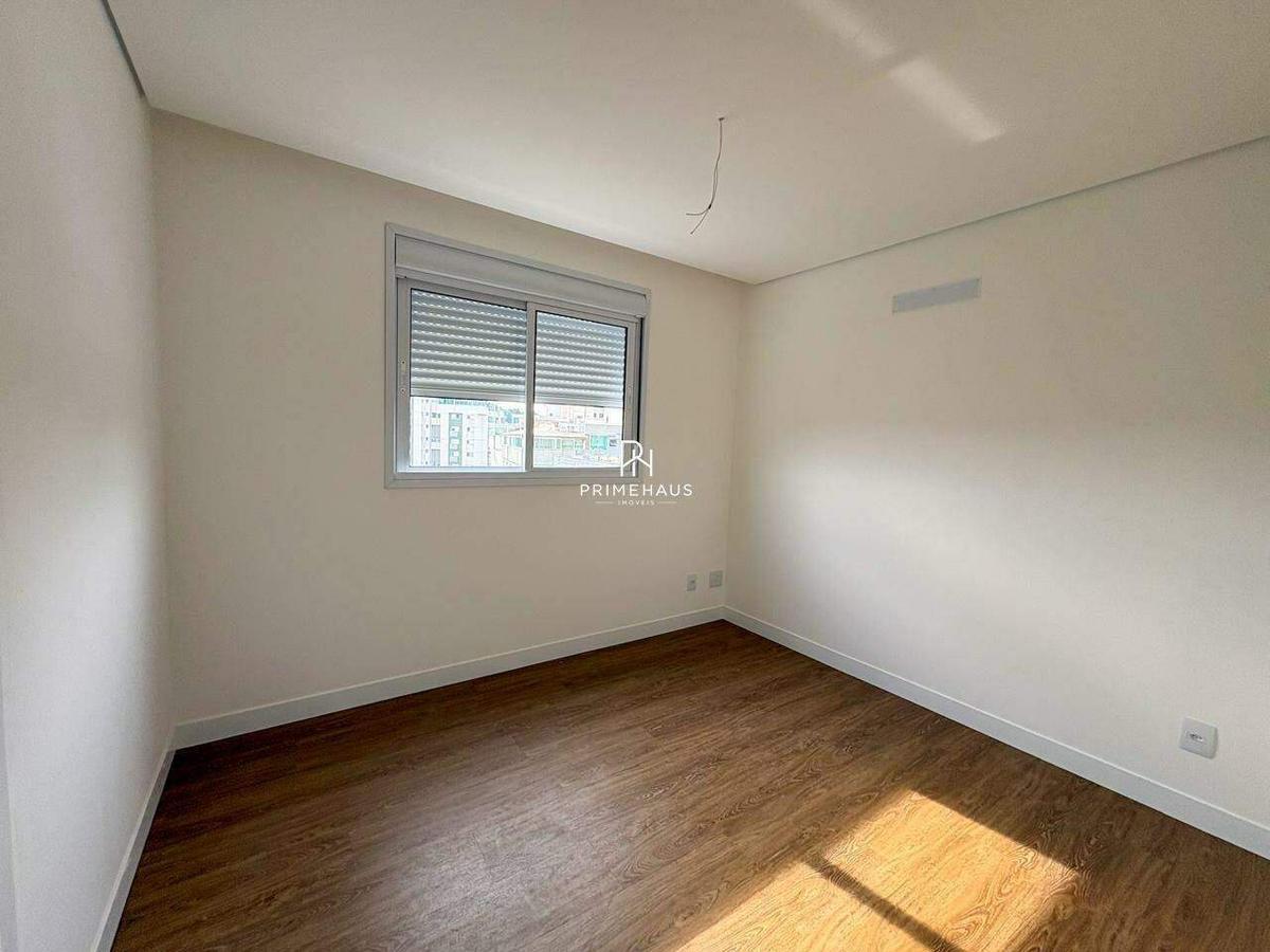 Apartamento, Castelo, 4 Quartos, 4 Vagas, 4 Suítes