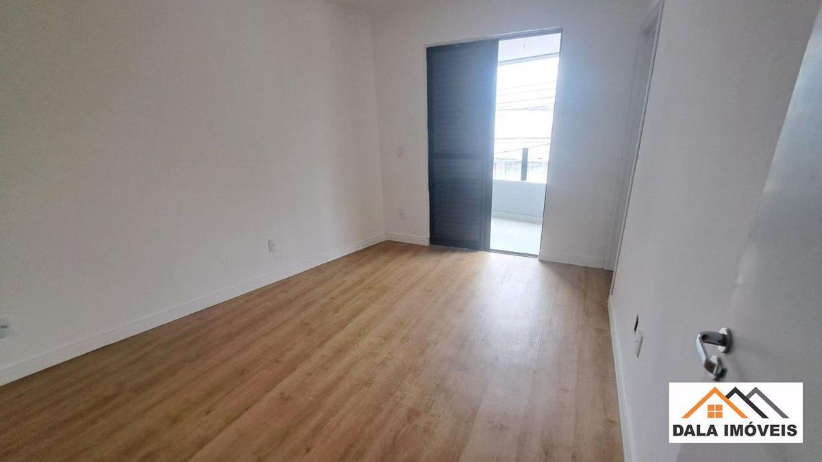 Casa, Planalto, 3 Quartos, 2 Vagas, 1 Suíte