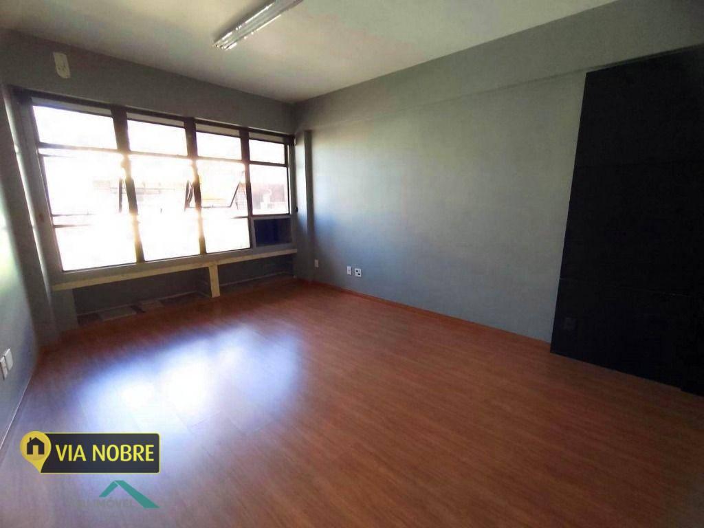 Sala, Estoril, 1 Vaga