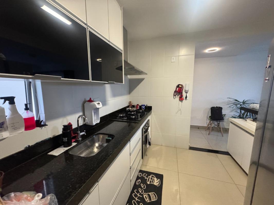 Apartamento, Sagrada Família, 3 Quartos, 2 Vagas, 1 Suíte
