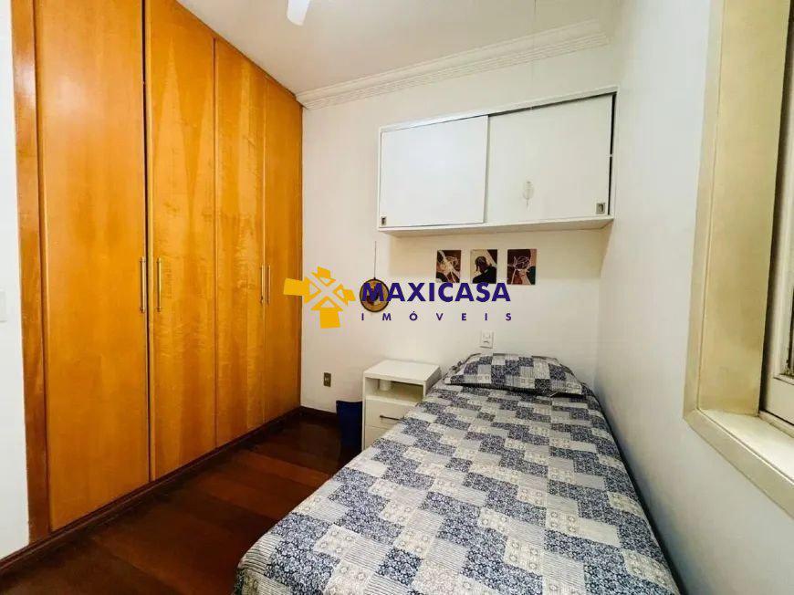 Casa, São José, 3 Quartos, 5 Vagas, 1 Suíte