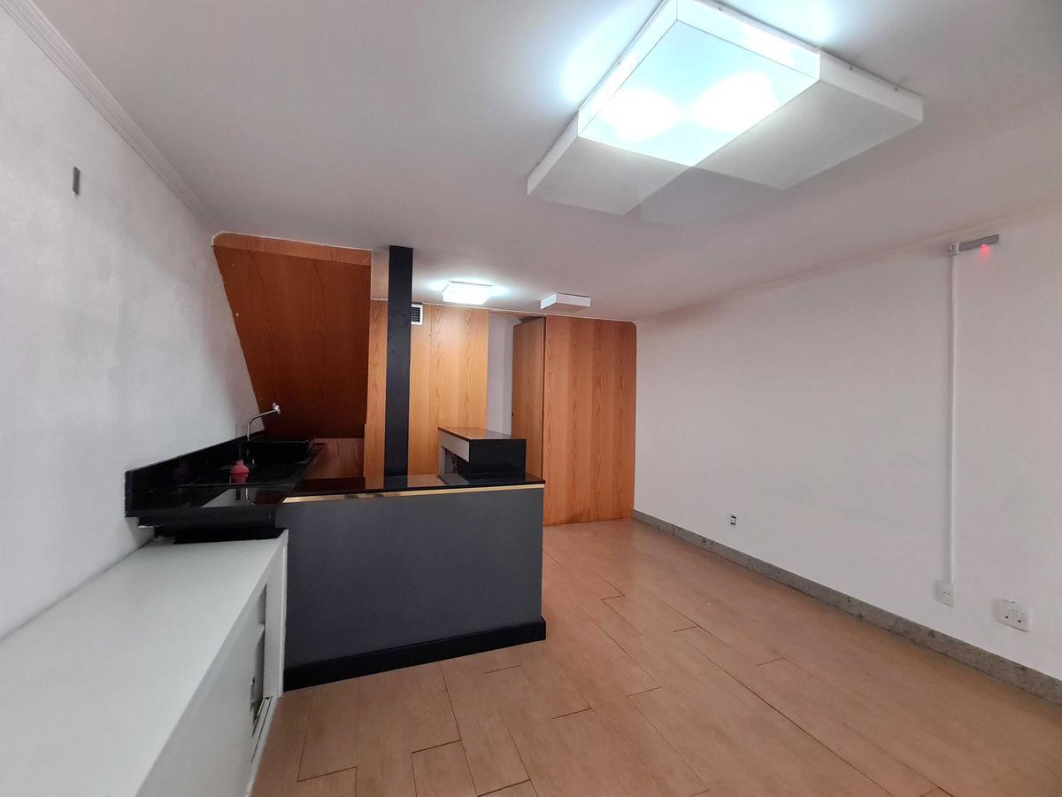 Andar, Belvedere, 0 Quarto, 0 Vaga
