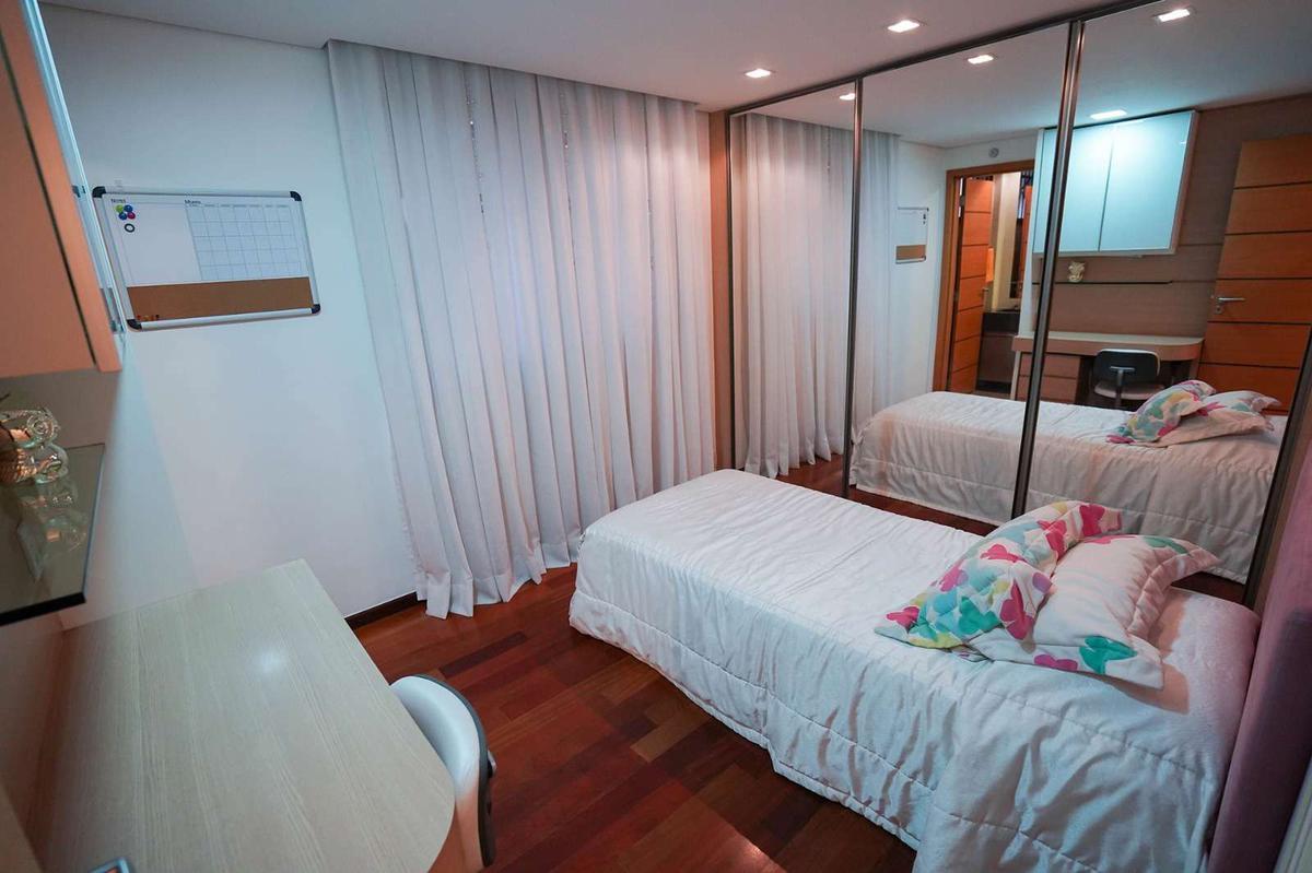 Apartamento, Lourdes, 4 Quartos, 4 Vagas, 3 Suítes