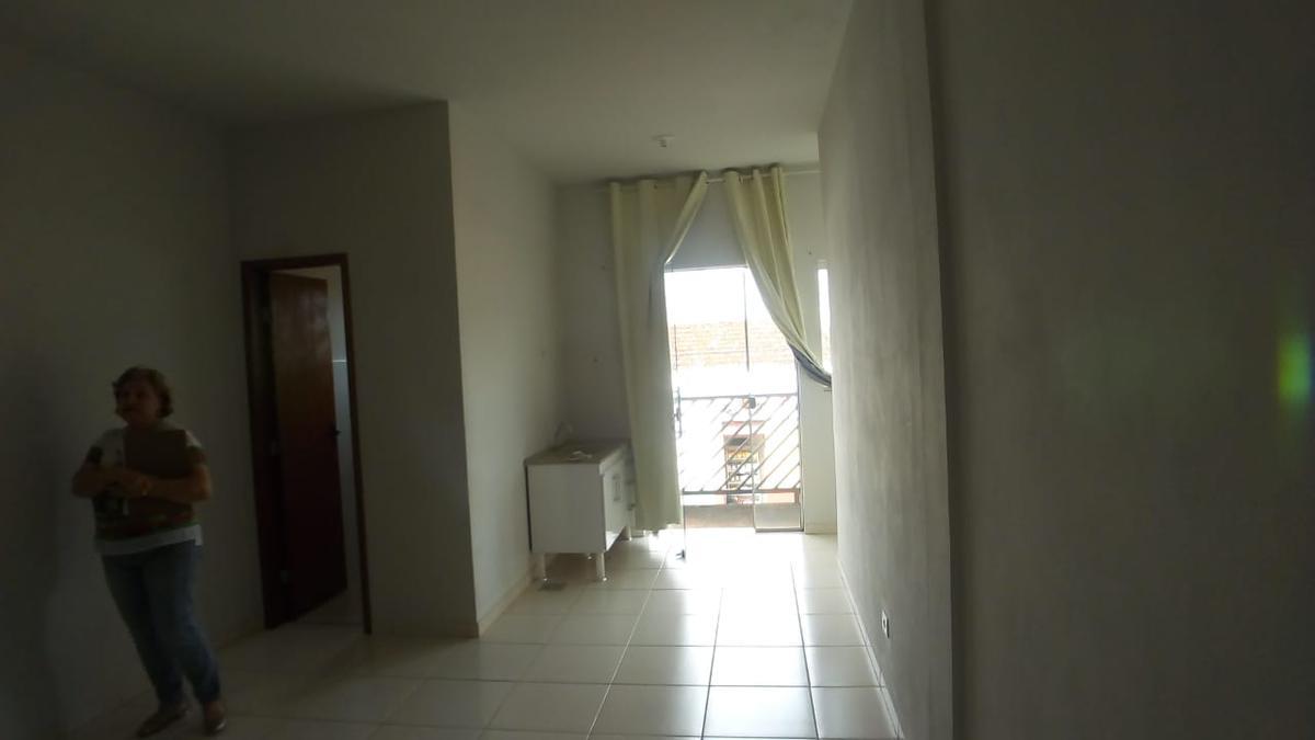 Quitinete, Centro, 1 Quarto, 0 Vaga