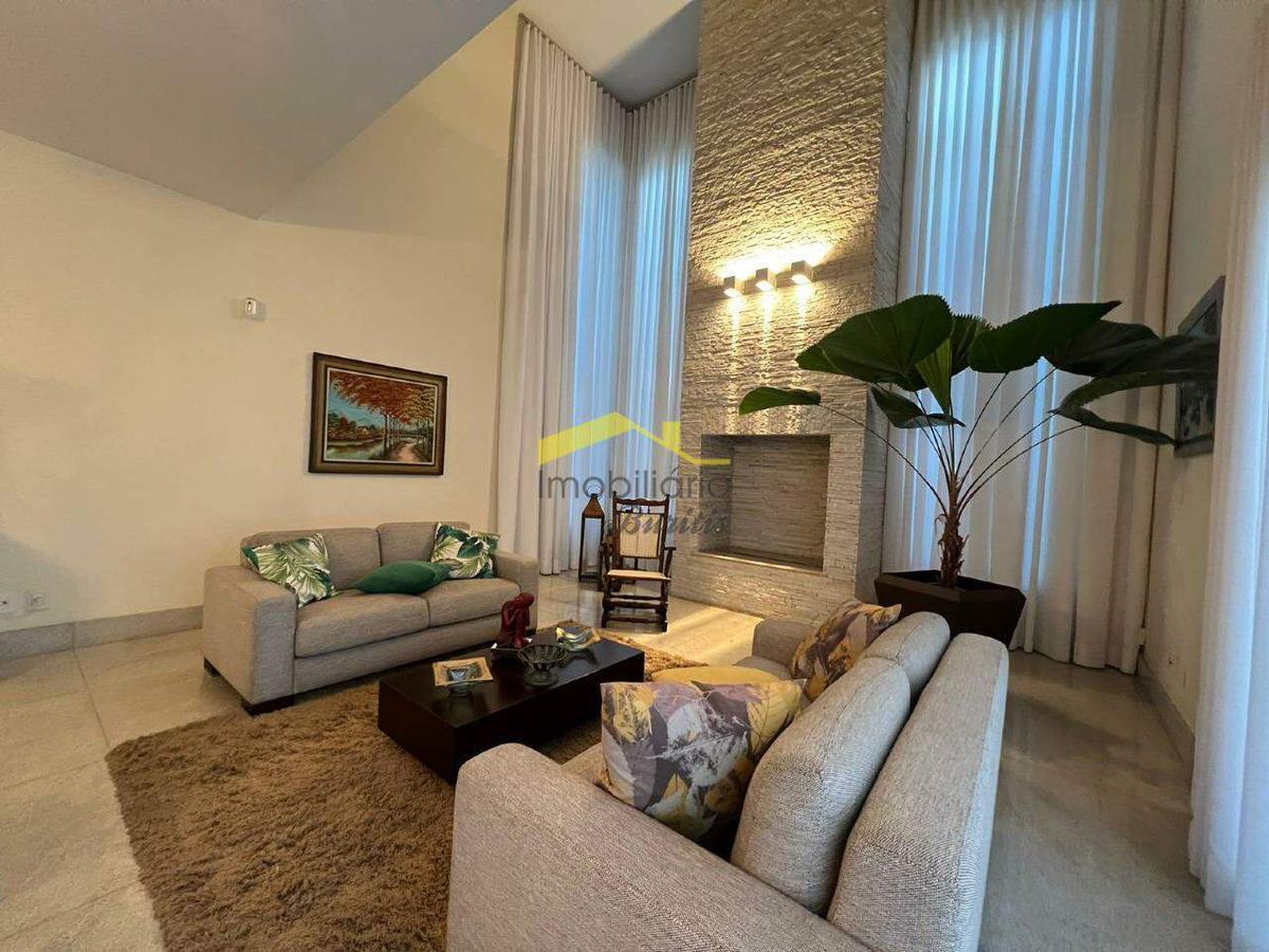 Casa, Buritis, 4 Quartos, 4 Vagas, 4 Suítes