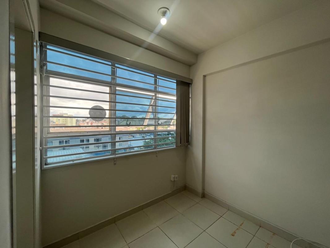 Sala, Padre Eustáquio, 0 Quarto, 1 Vaga