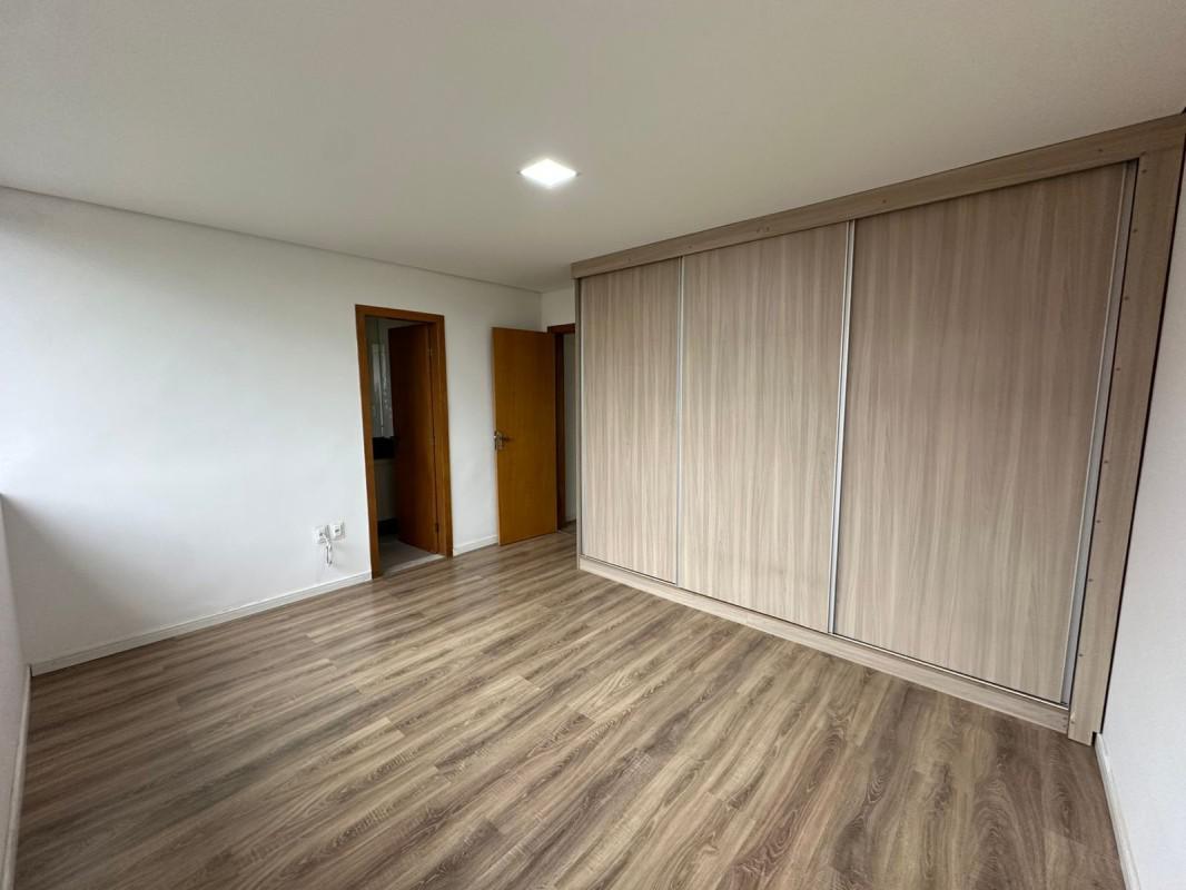 Casa, Manacás, 3 Quartos, 2 Vagas, 1 Suíte