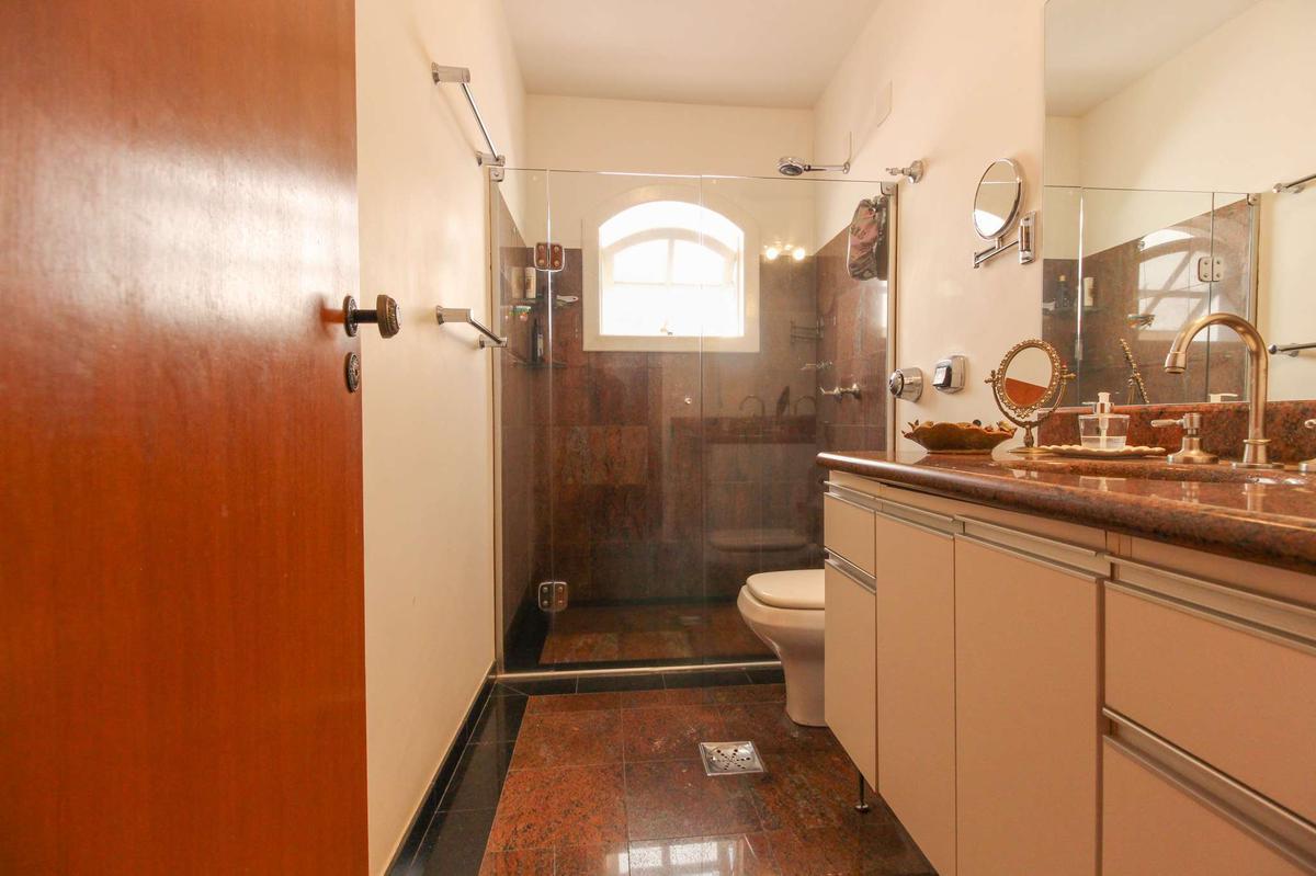 Casa, Buritis, 4 Quartos, 4 Vagas, 1 Suíte