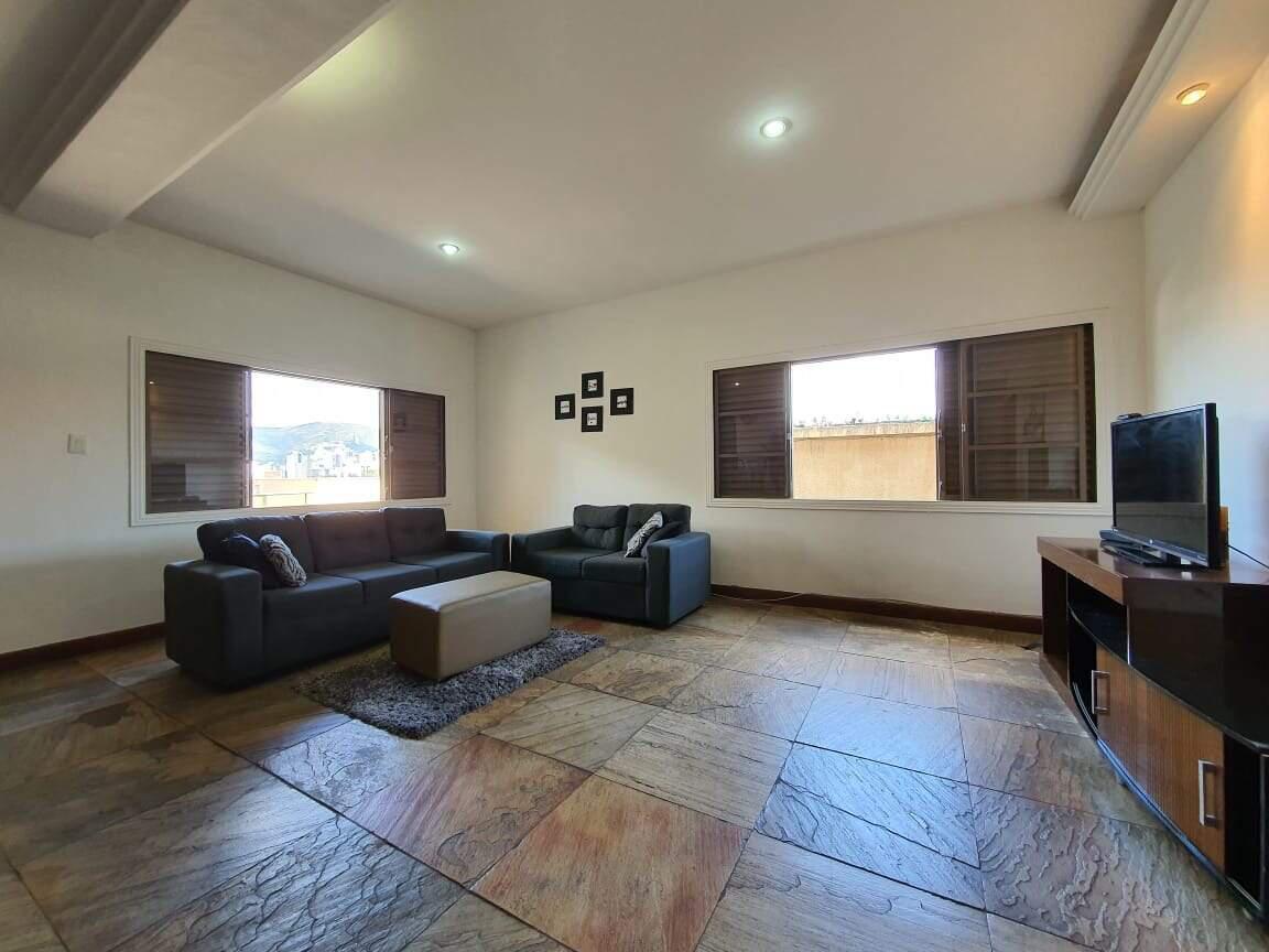 Casa, Havaí, 3 Quartos, 2 Vagas, 1 Suíte