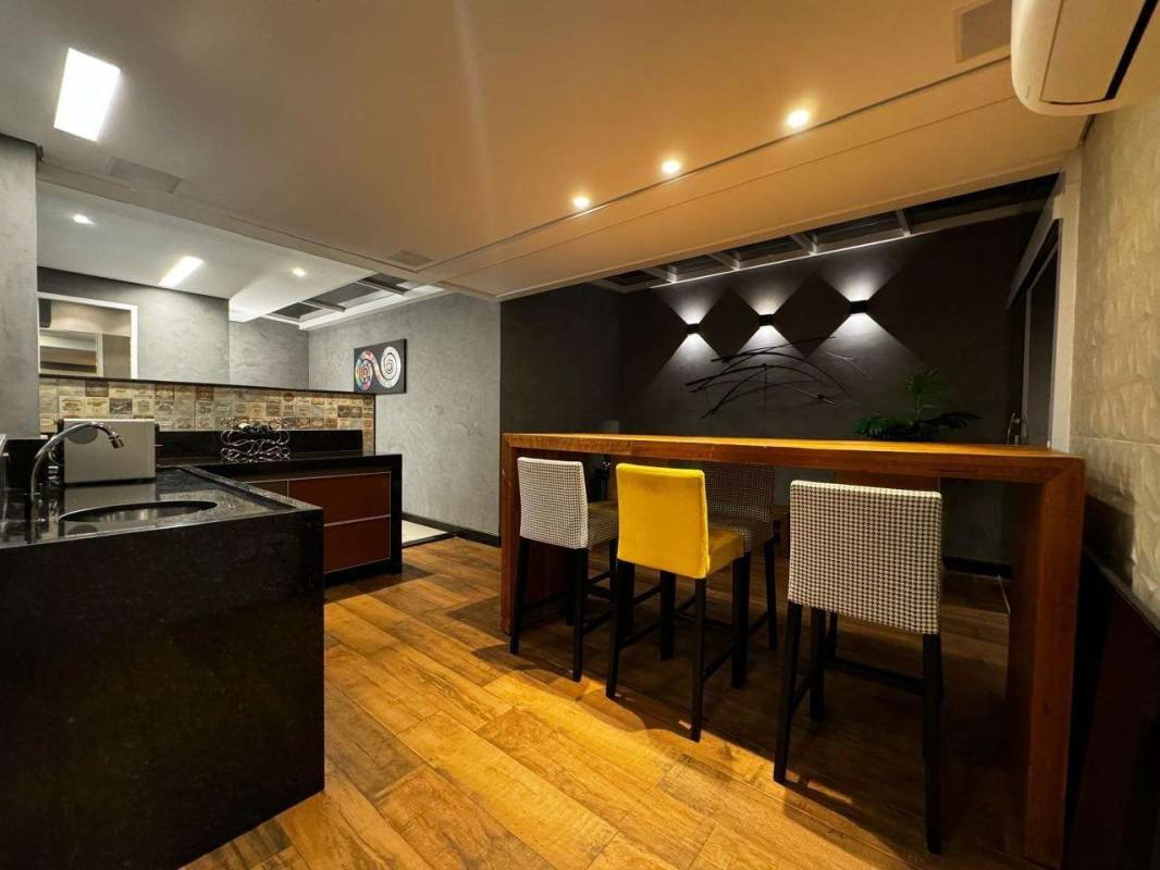 Apartamento, Castelo, 3 Quartos, 2 Vagas, 1 Suíte