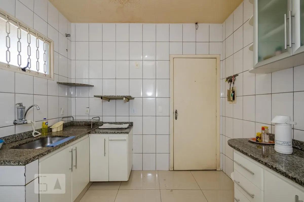 Casa, Havaí, 3 Quartos, 3 Vagas, 1 Suíte