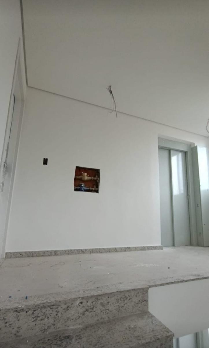 Cobertura, Santa Amélia, 3 Quartos, 4 Vagas, 1 Suíte