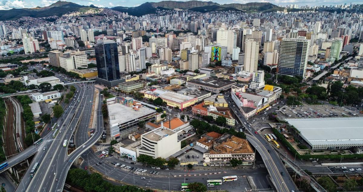 Prédio, Gutierrez, 0 Quarto, 28 Vagas