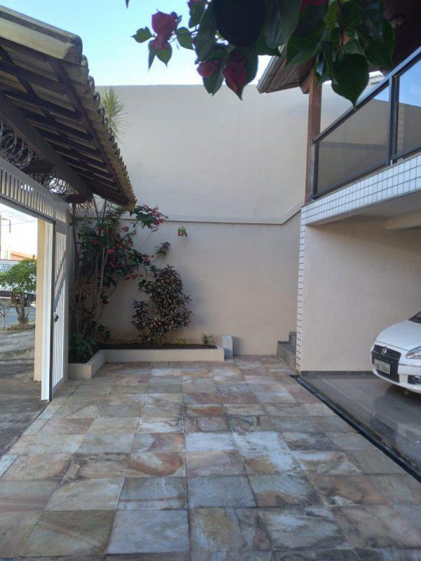 Casa, Tropical, 4 Quartos, 4 Vagas, 1 Suíte