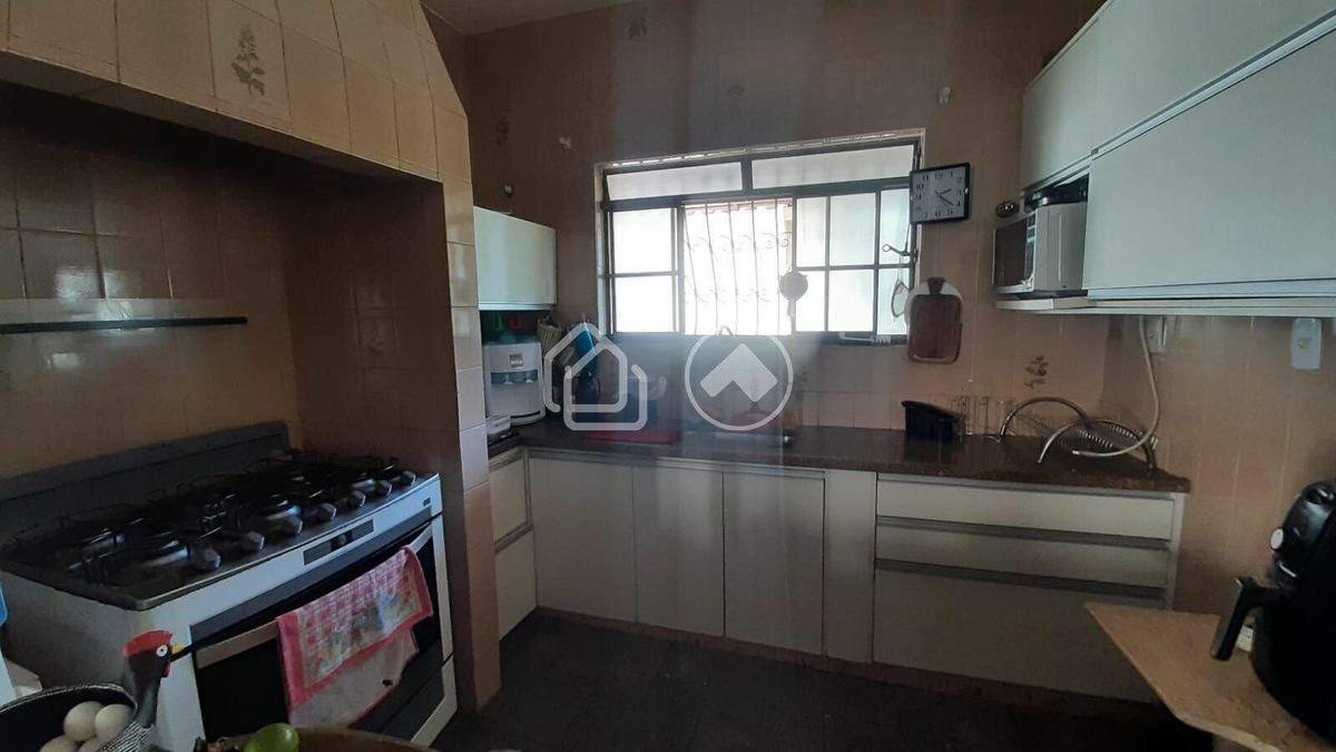 Casa, Betânia, 8 Quartos, 15 Vagas, 2 Suítes