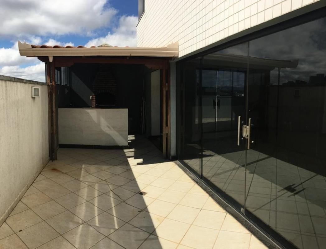 Cobertura, Santa Cruz Industrial, 3 Quartos, 5 Vagas, 1 Suíte