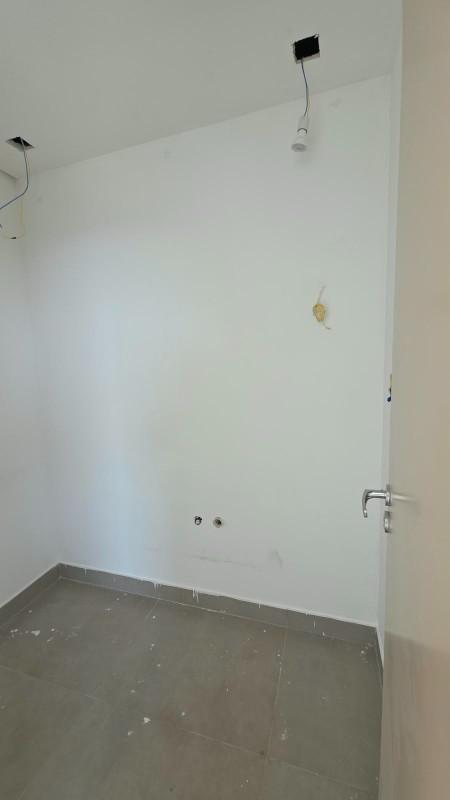 Sala, Santa Lúcia, 0 Quarto, 0 Vaga
