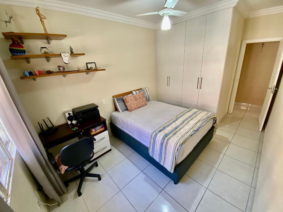Casa, São José, 4 Quartos, 4 Vagas, 2 Suítes