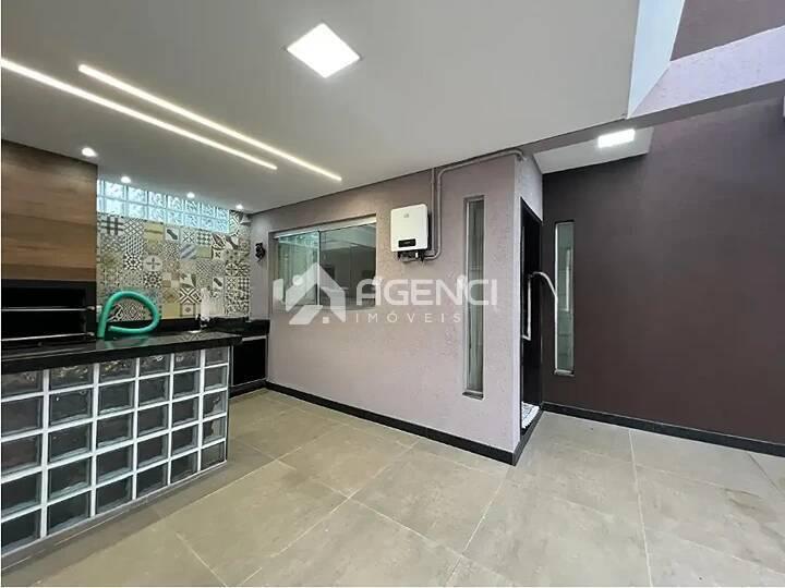 Casa, Cabral, 3 Quartos, 0 Vaga, 1 Suíte