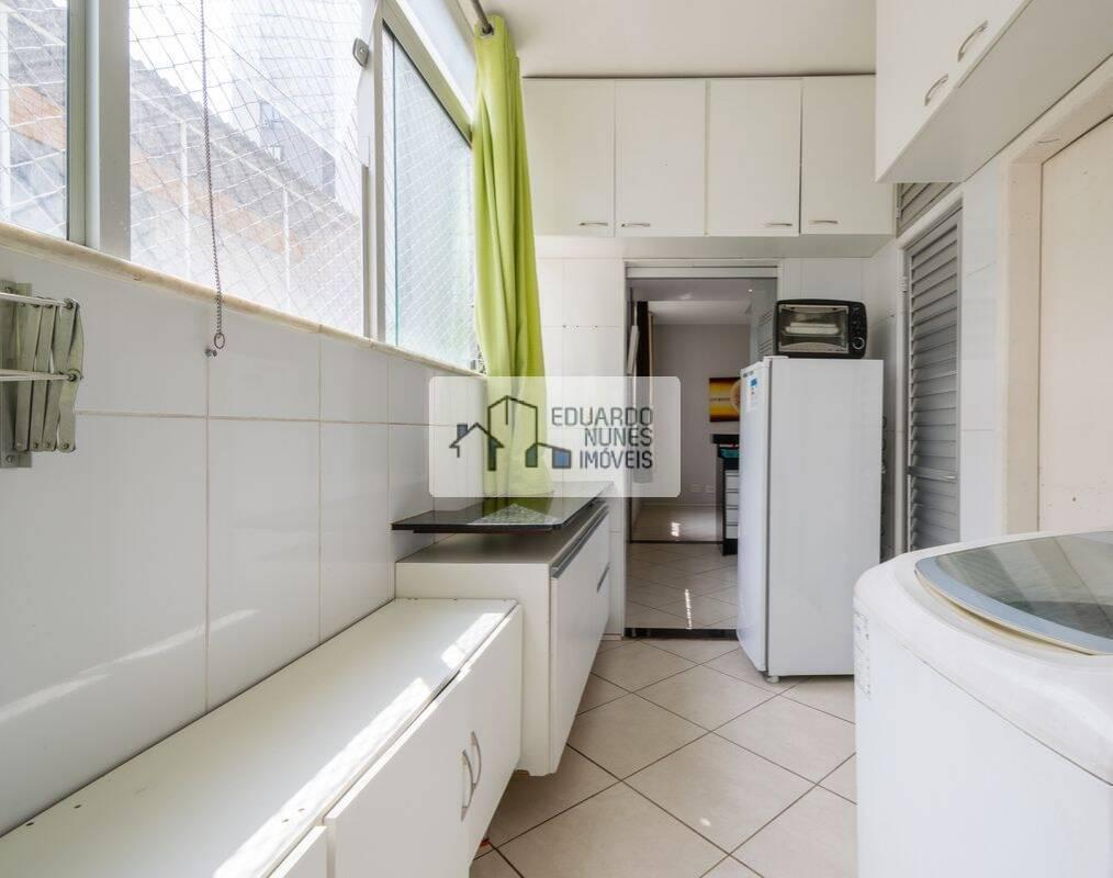 Apartamento, Funcionários, 4 Quartos, 1 Vaga, 1 Suíte