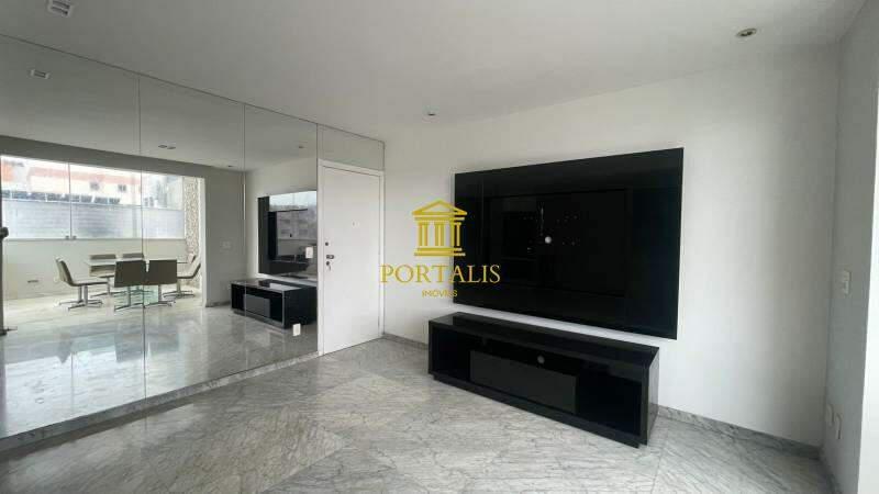 Cobertura, Funcionários, 3 Quartos, 2 Vagas, 1 Suíte