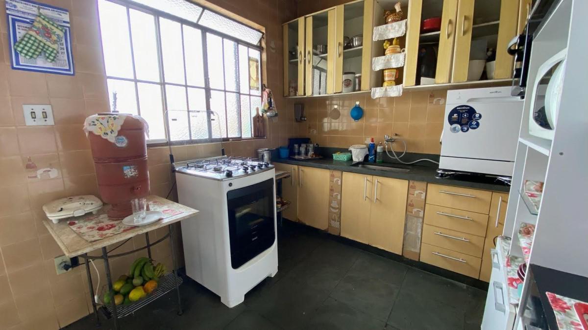 Casa, Havaí, 3 Quartos, 6 Vagas, 1 Suíte