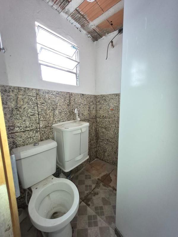Casa, Santa Cruz, 2 Quartos, 0 Vaga