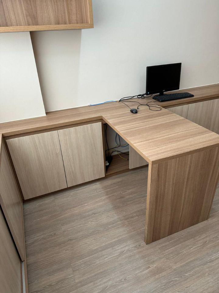 Sala, Centro