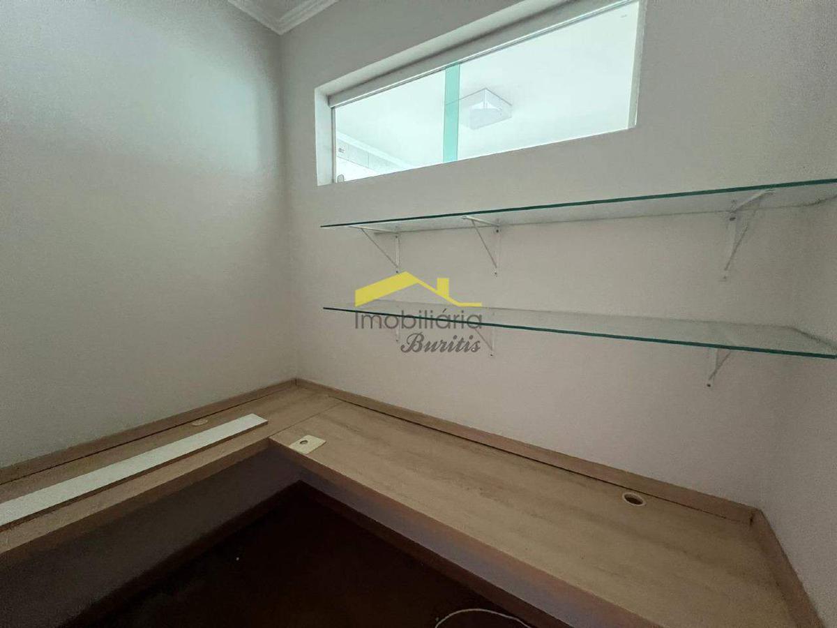 Casa, Havaí, 4 Quartos, 4 Vagas, 2 Suítes