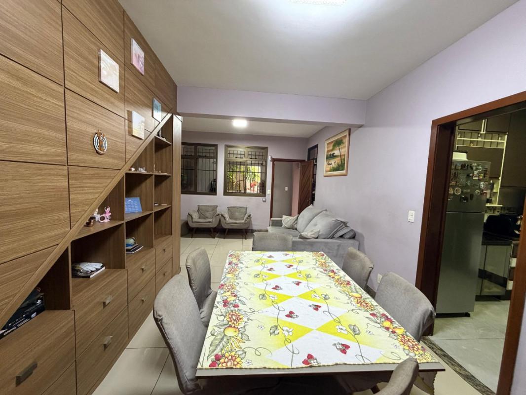 Casa, Itapoã, 3 Quartos, 3 Vagas, 1 Suíte
