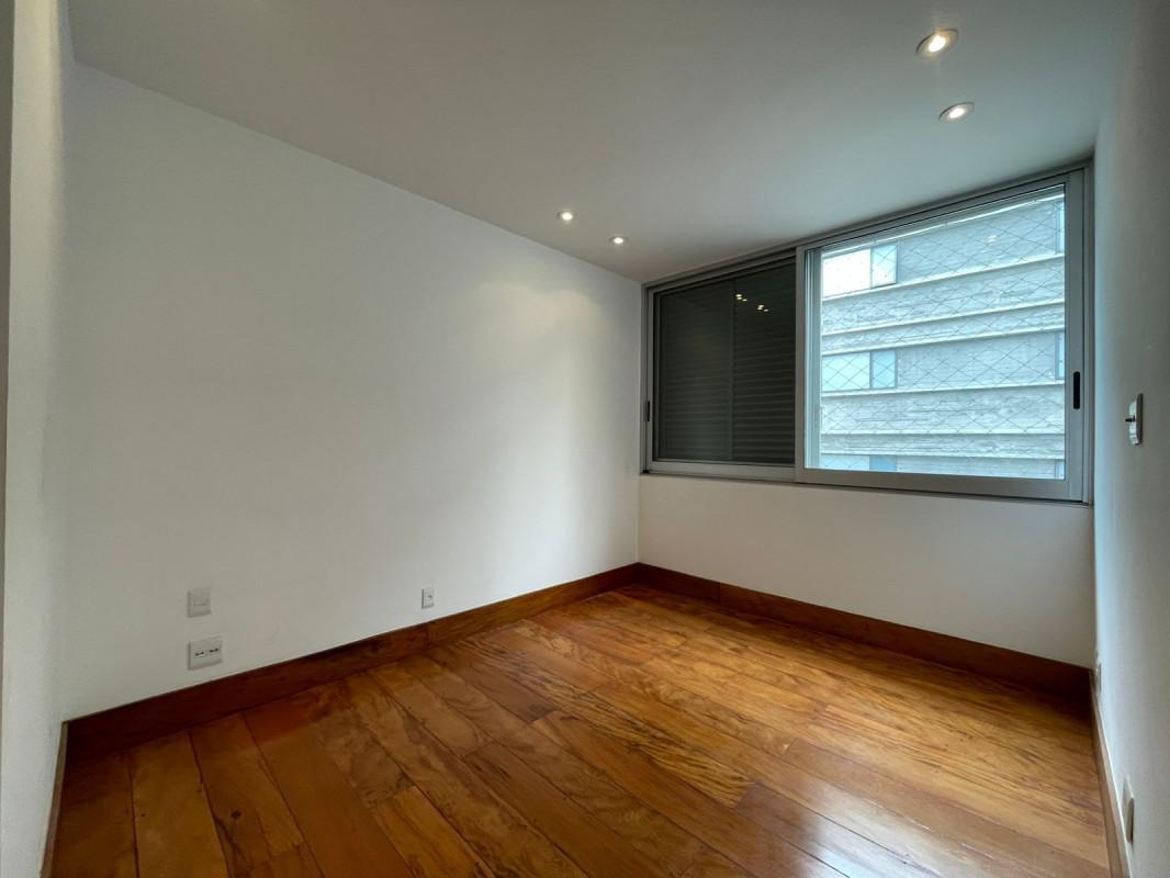 Cobertura, Savassi, 4 Quartos, 3 Vagas, 3 Suítes