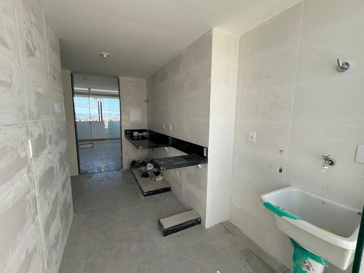 Apartamento, Fernão Dias, 3 Quartos, 3 Vagas, 1 Suíte