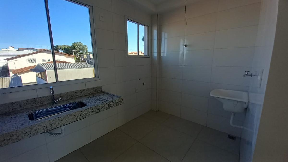 Apartamento, Santa Mônica, 2 Quartos, 1 Vaga