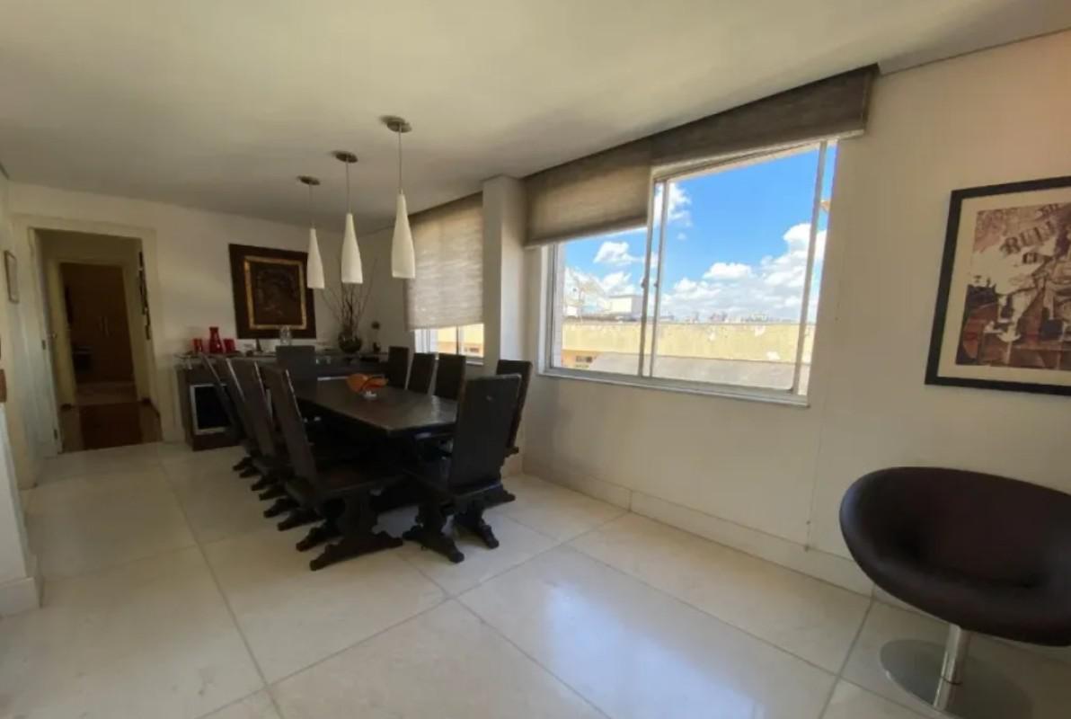 Apartamento, Funcionários, 4 Quartos, 2 Vagas